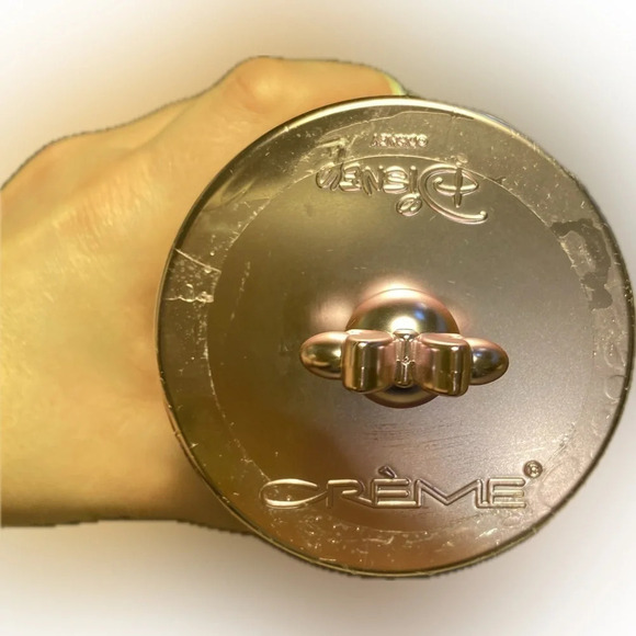 The Creme Shop Disney Minnie Mouse Magic Melt Bath Crystals - Picture 5 of 6